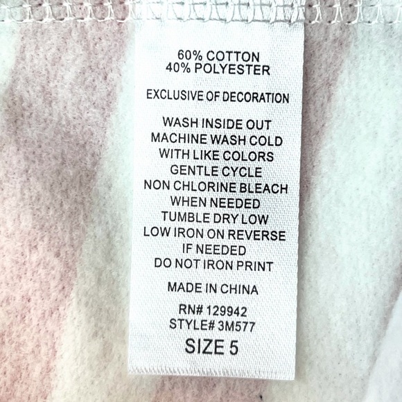 NWT btween Two Piece Shorts Outfit in a Patriotic Unicorn and Flag Design Size 5 - Picture 2 of 13